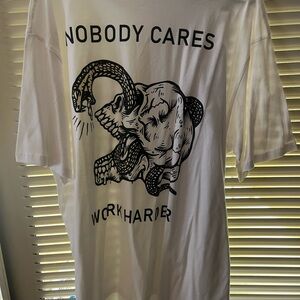 Graphic T-Shirt - White